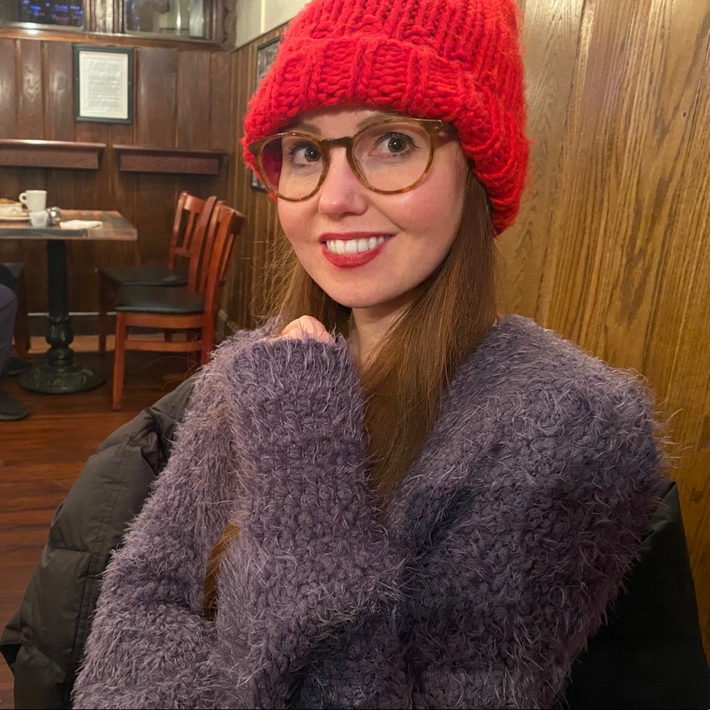 Meet your Posher, Ashley